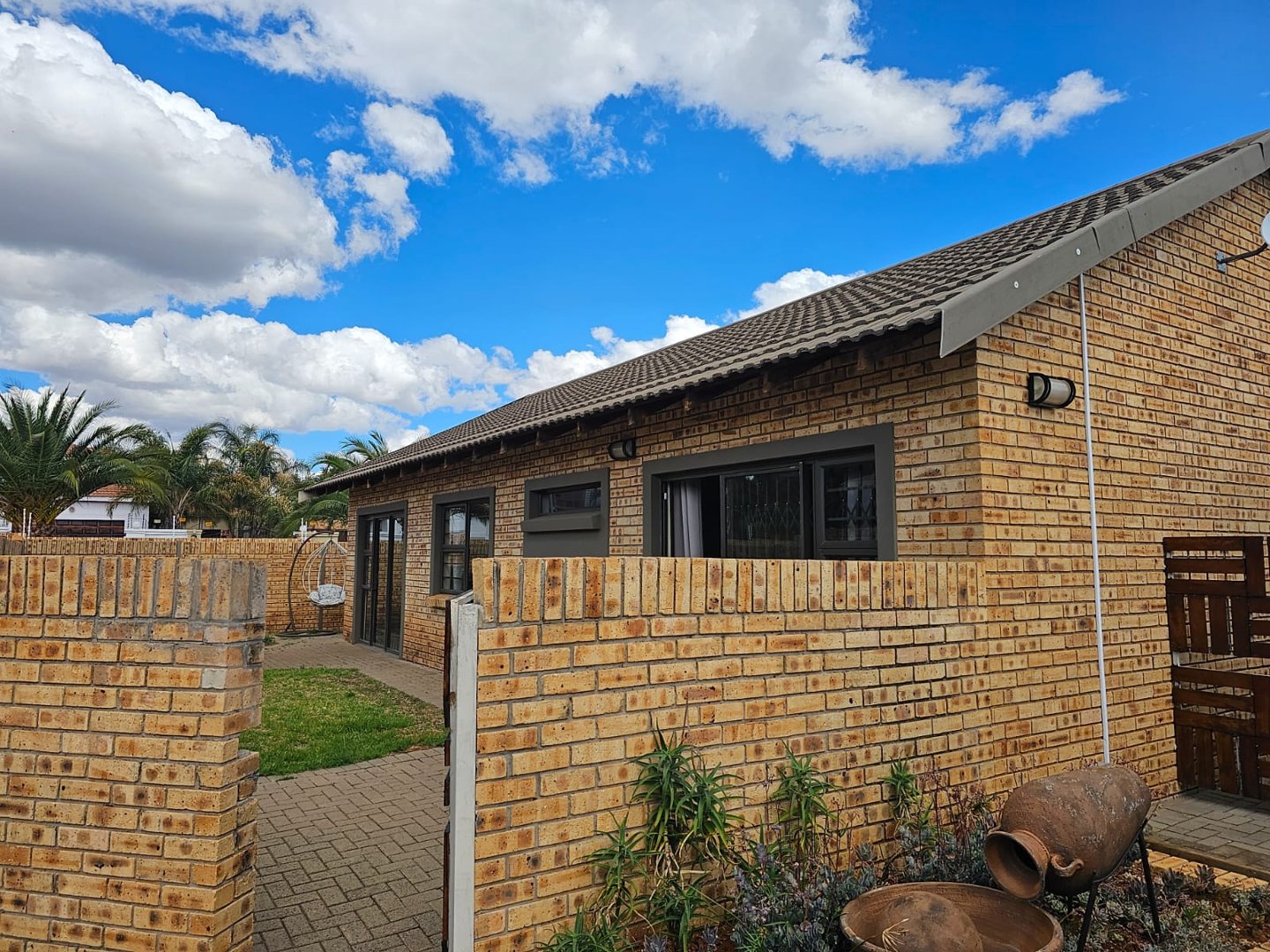 3 Bedroom Property for Sale in Langenhovenpark Free State